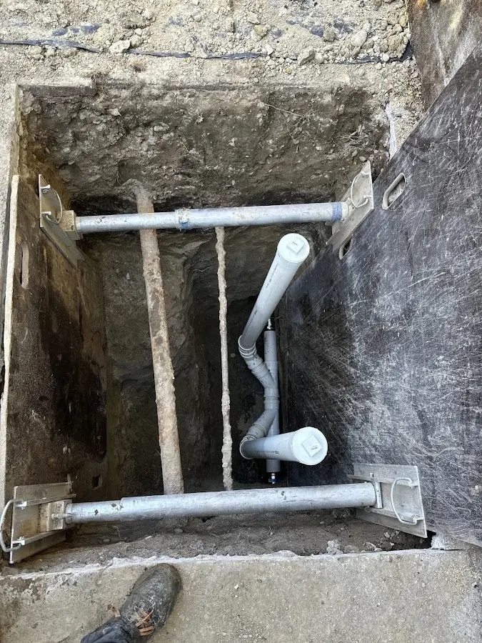 Experienced plumber completing Drain Cleaning work in St. Anthony